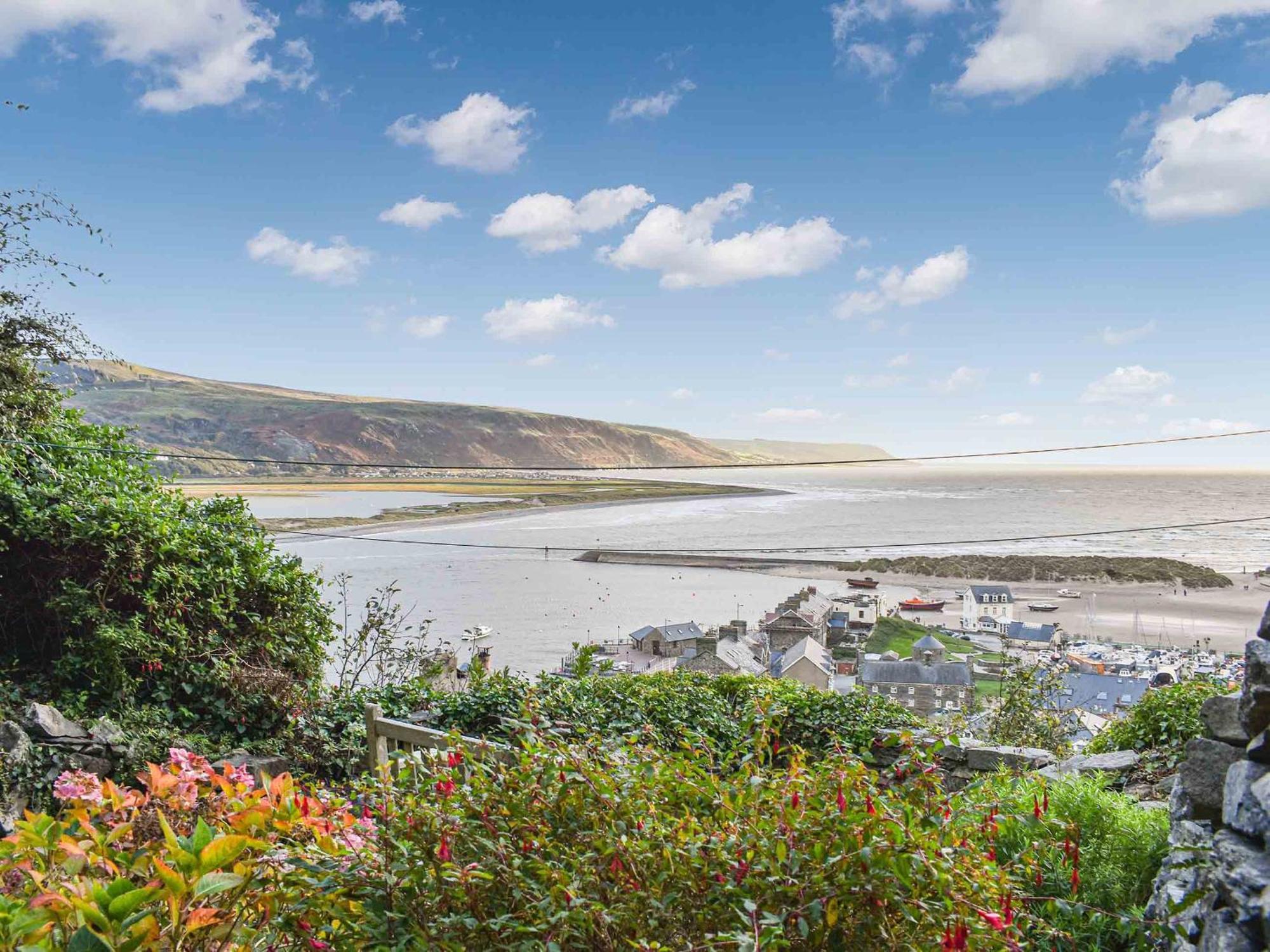 Bwth Carron Villa Barmouth Eksteriør bilde